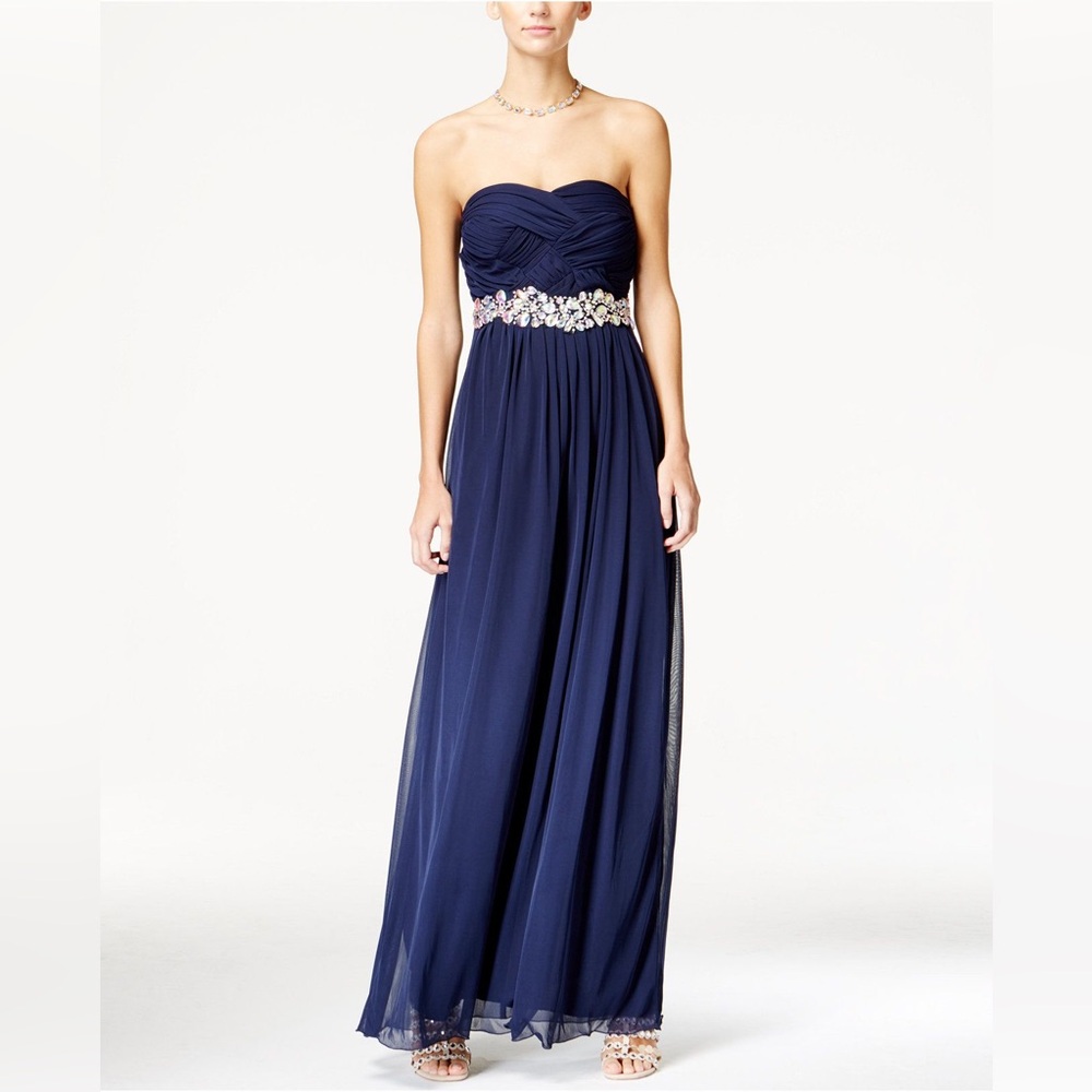 Evening Gown - Picture 4 of 4